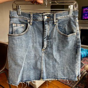 Aritzia Wilfred Free denim skirt